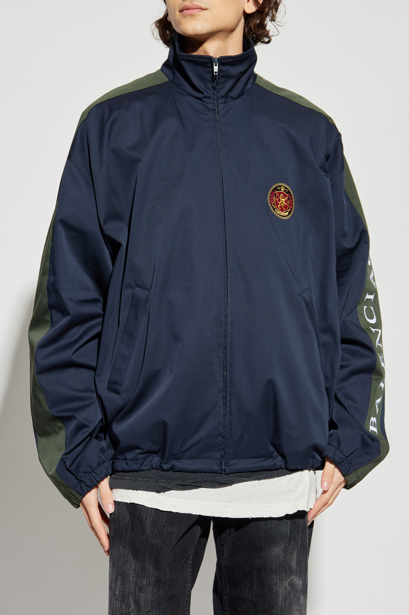 BALENCIAGA ナイロンジャケット 01 BALENCIAGA Oversized Logo-Print Colour-Block Shell Jacket